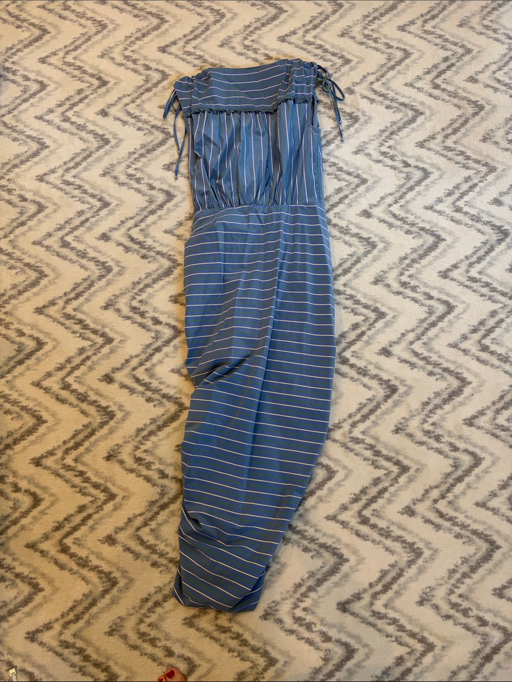 Veronica Beard Blue Striped Ruched Midi Dress - Picture 7 of 9
